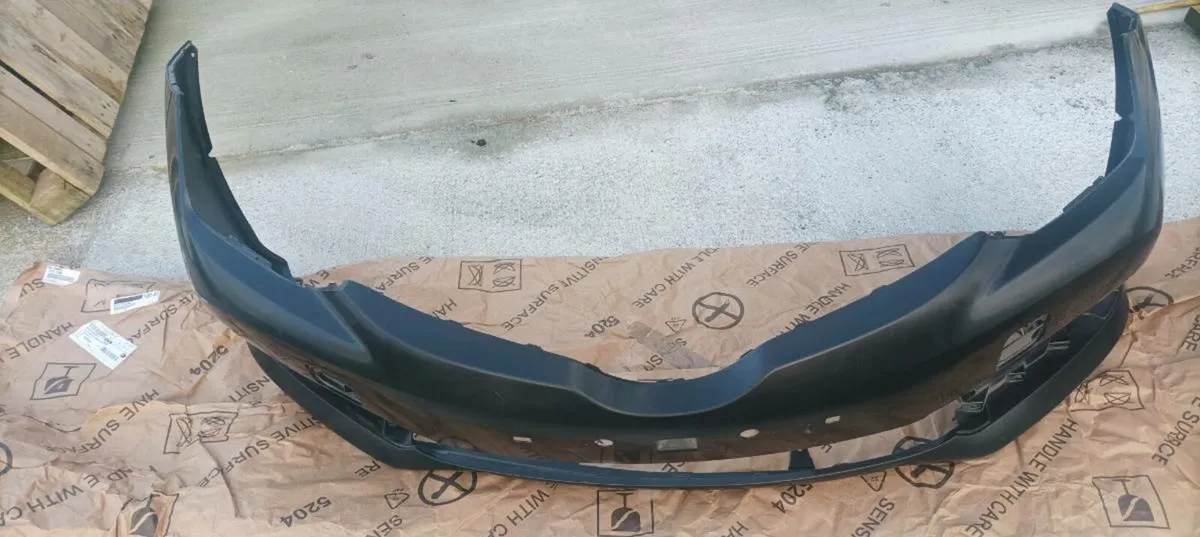 Toyota auris 2016 parts - Image 1