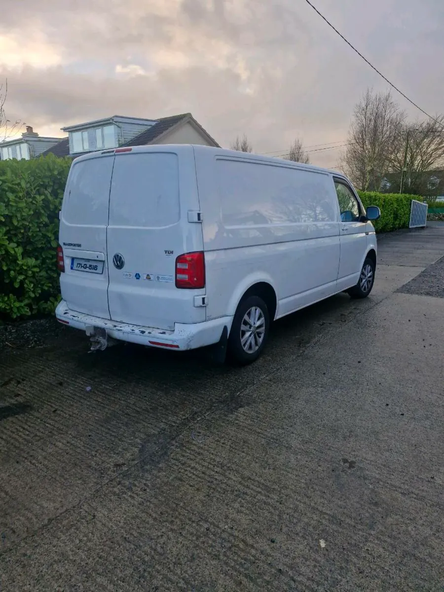 Volkswagen Transporter - Image 3