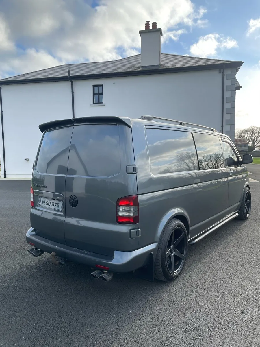Volkswagen Transporter Crewcab - Image 4