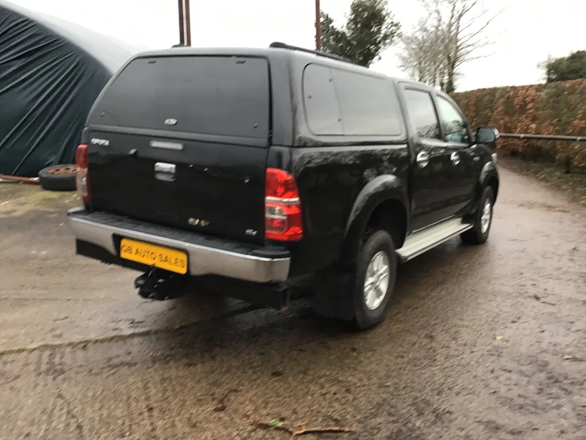 Toyota Hilux - Image 3