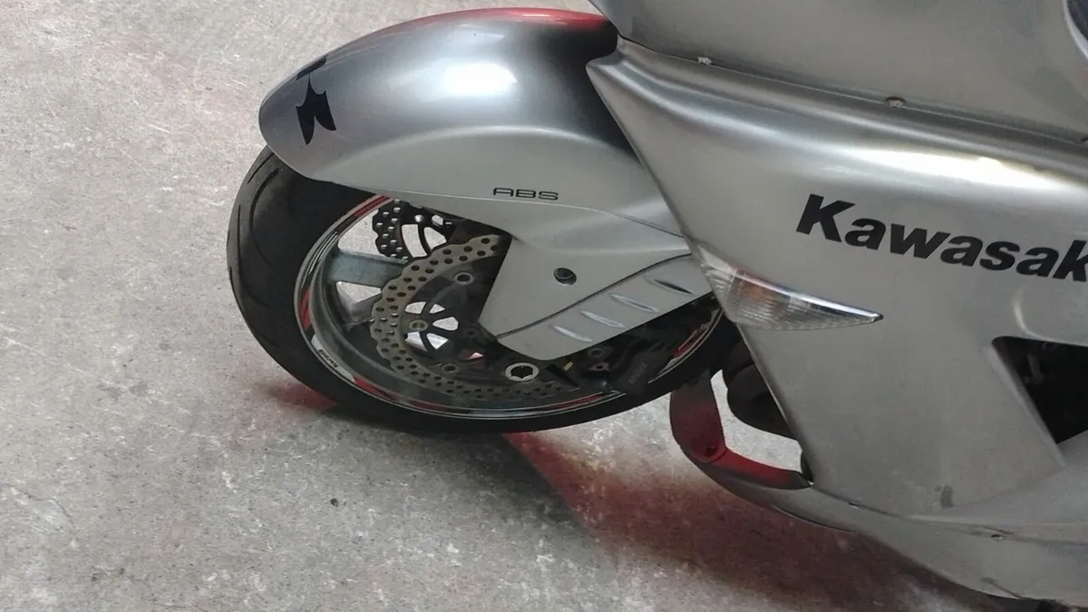 2008 Kawasaki zzr1400 zx-14r - Image 4