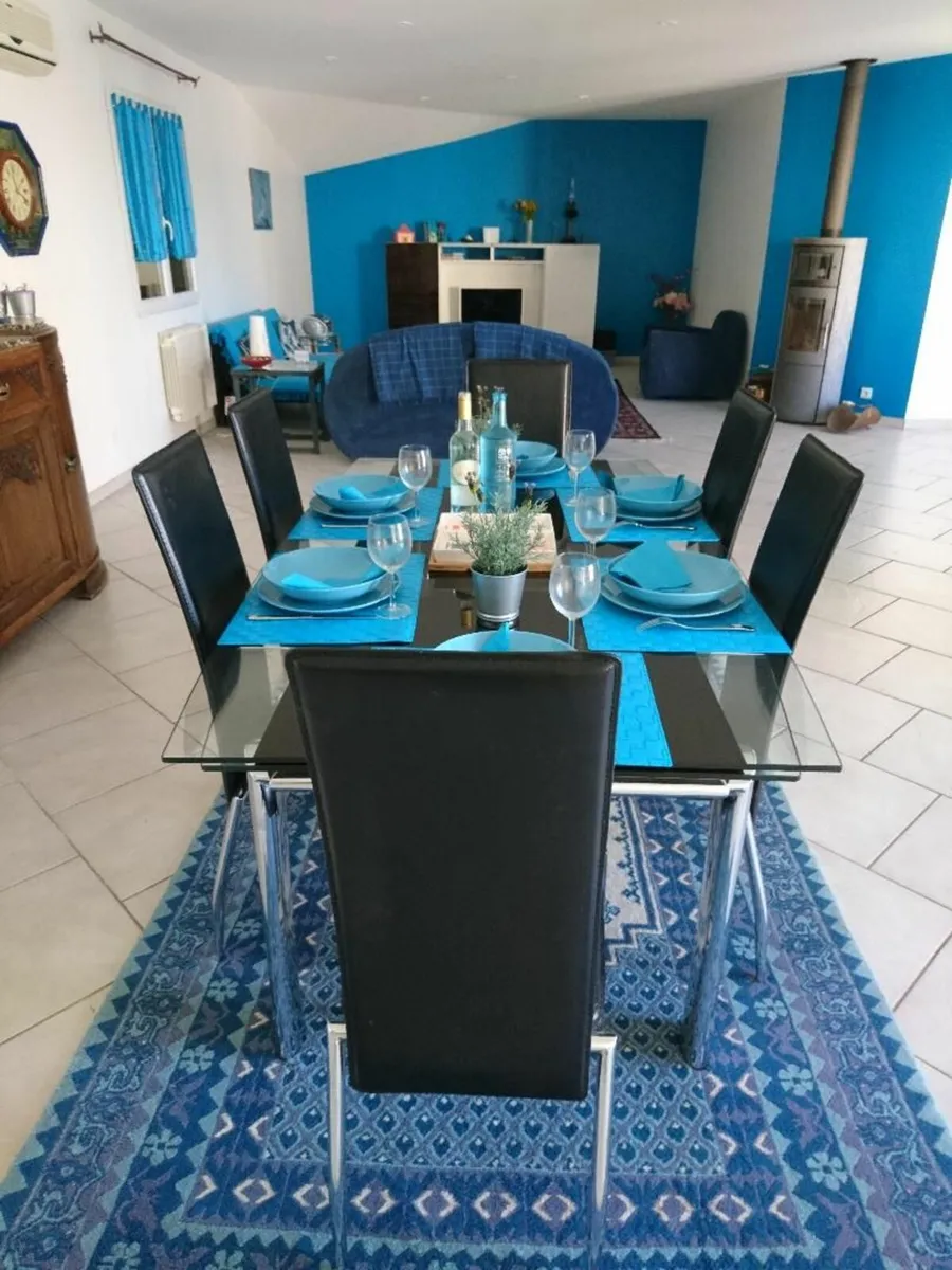 Private villa with pool in South of  France - Image 4