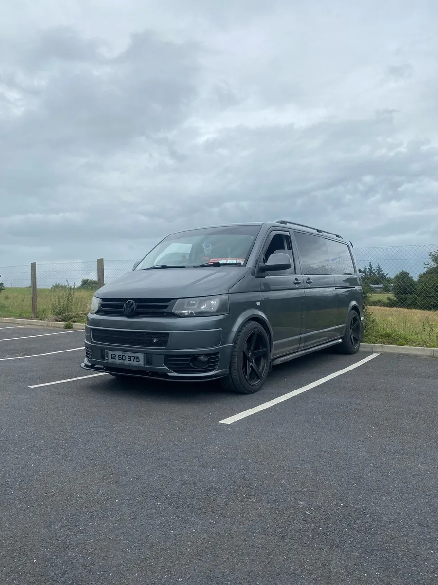 Volkswagen Transporter Crewcab - Image 2