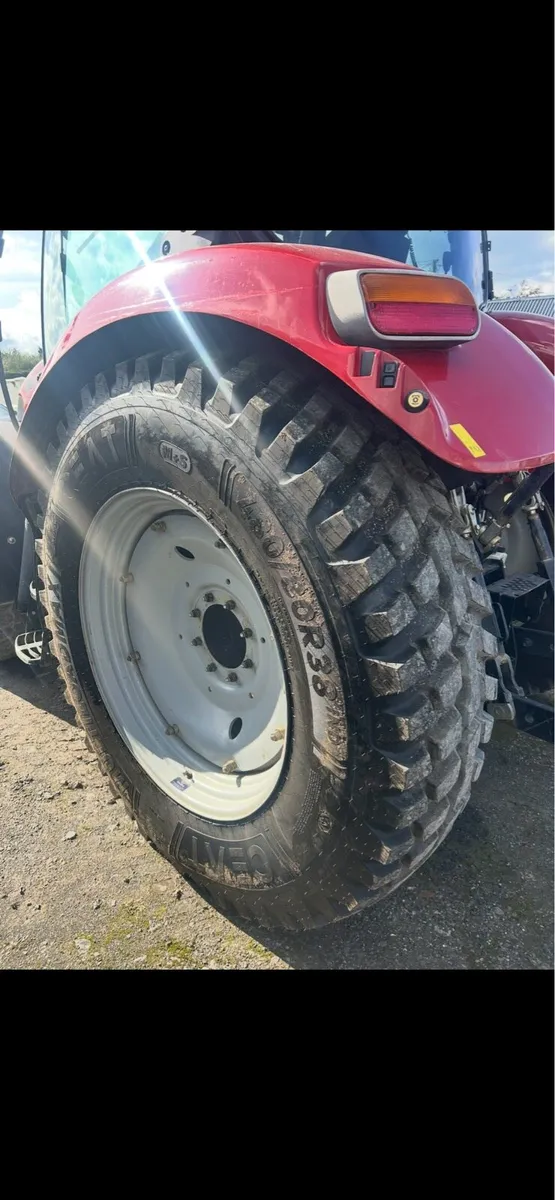 Industrial Tyres - Image 1