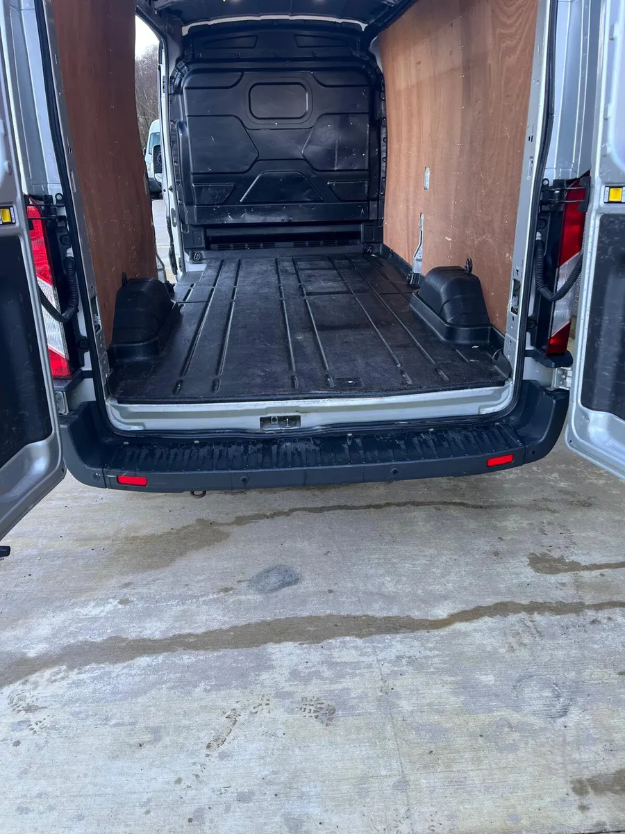 2019 Ford Transit - Image 4