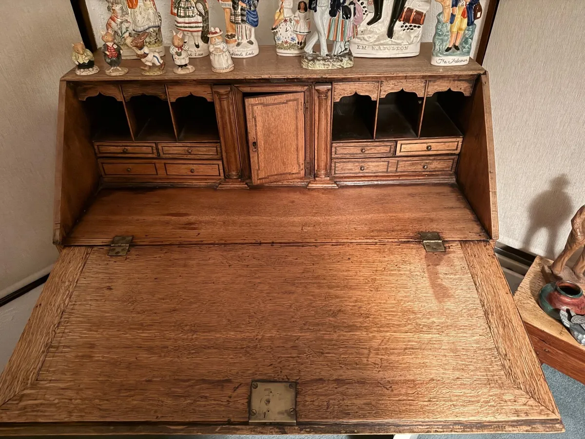 Bureau writers desk - Image 1