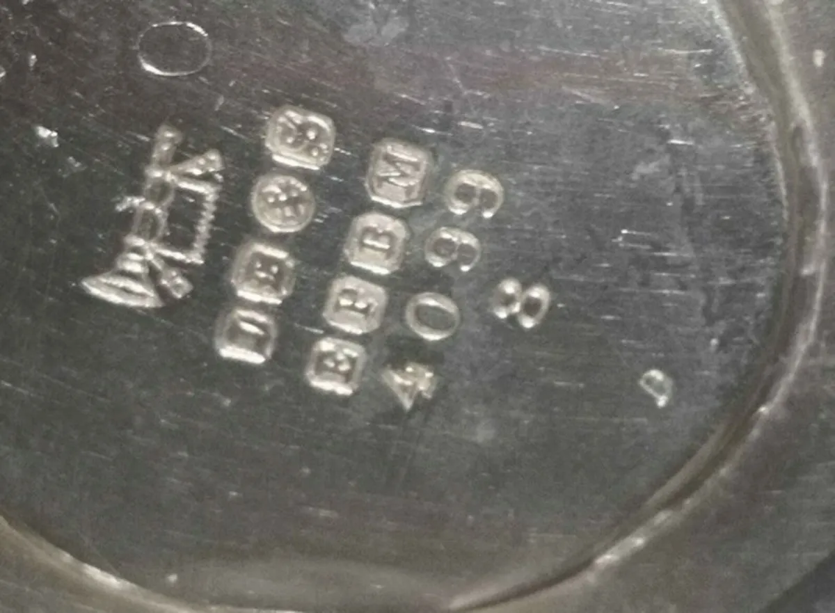 Ornate Victorian silver plated large tea urn - Image 3