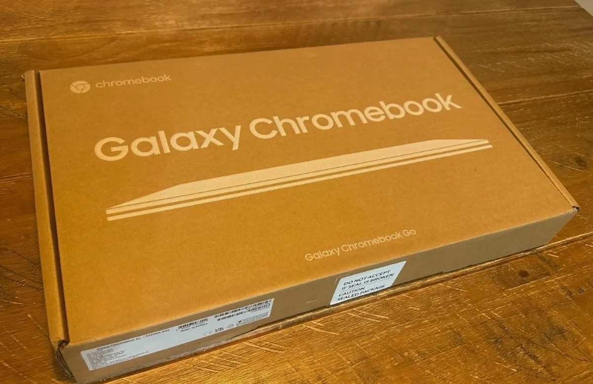 New Unopened Sealed box Samsung Galaxy Chromebook - Image 3