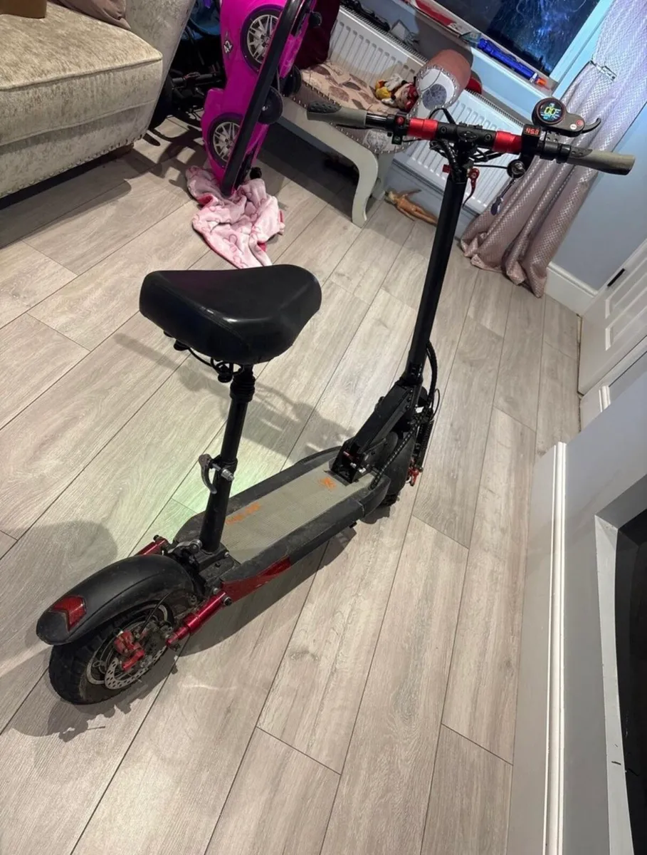 E scooter - Image 3