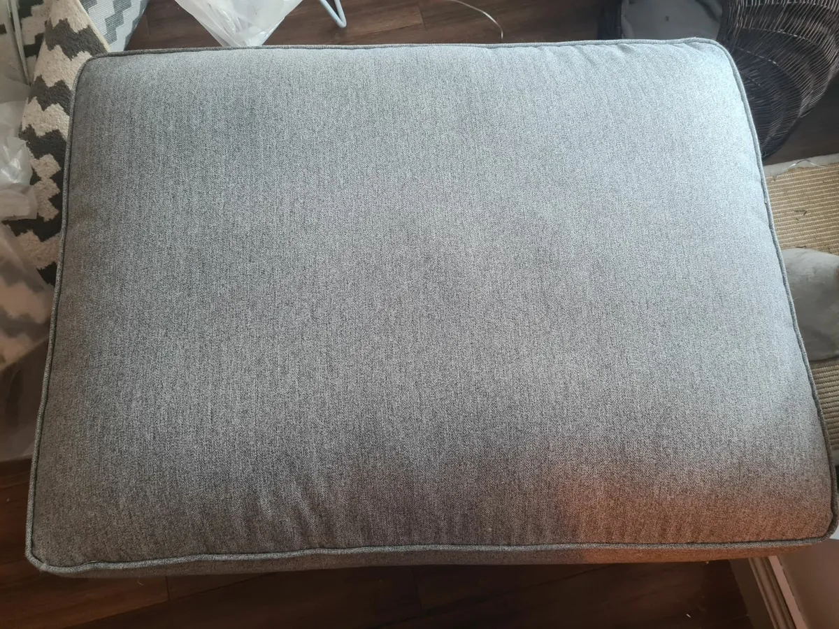 Sofa leg rest stool - Image 3