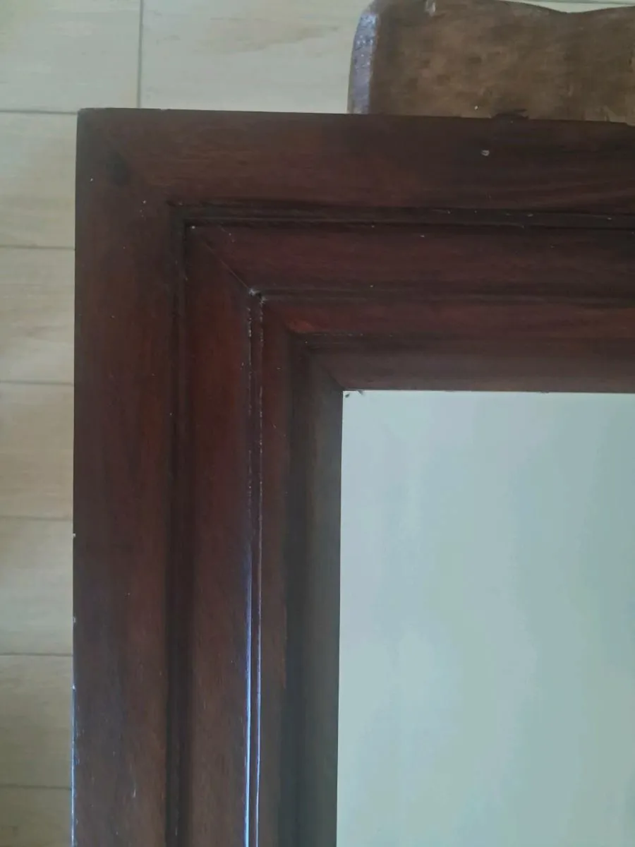 Beautiful Quality Mirror - Image 2