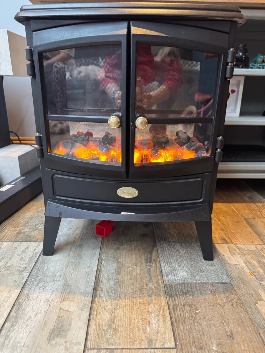 Fire place - Image 1