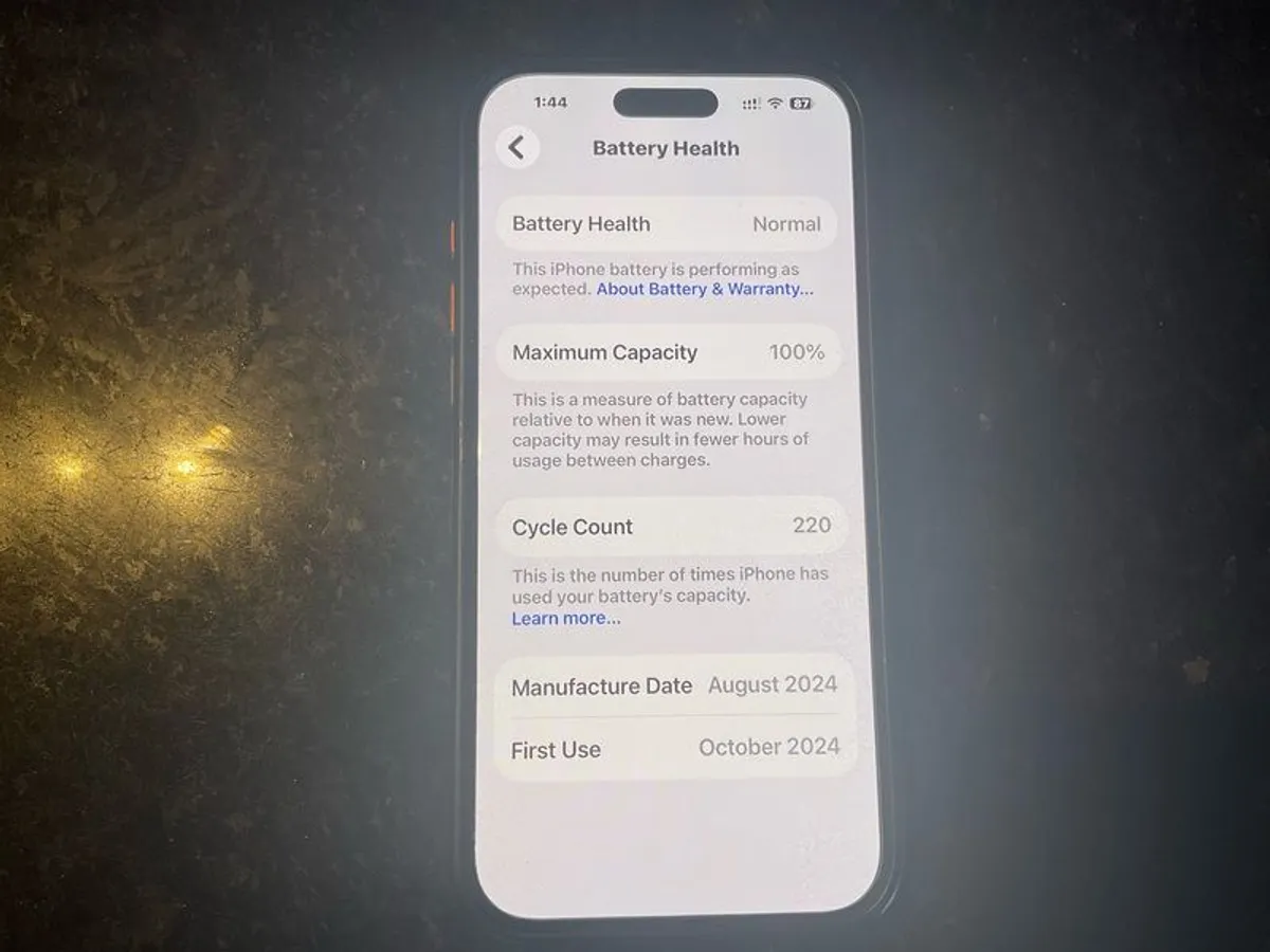iPhone 16 Pro Max 256gb - Image 4