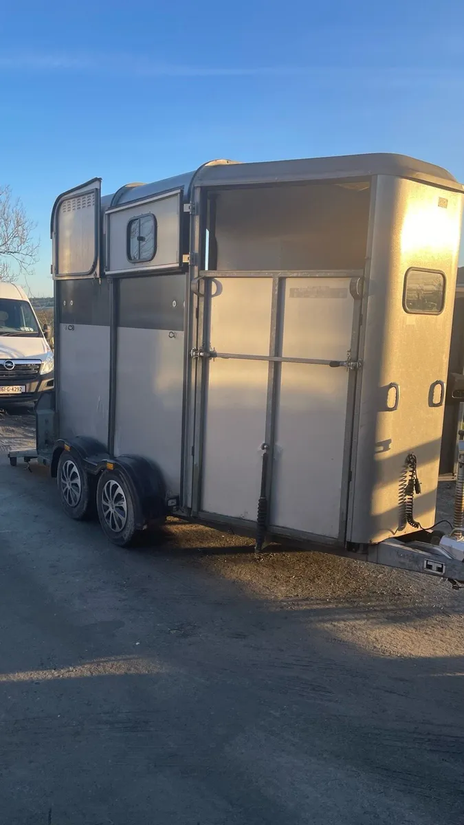 505 Ifor Williams Classic horsebox - Image 1