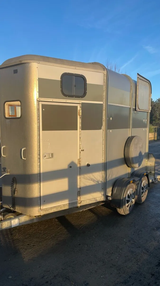 505 Ifor Williams Classic horsebox - Image 3
