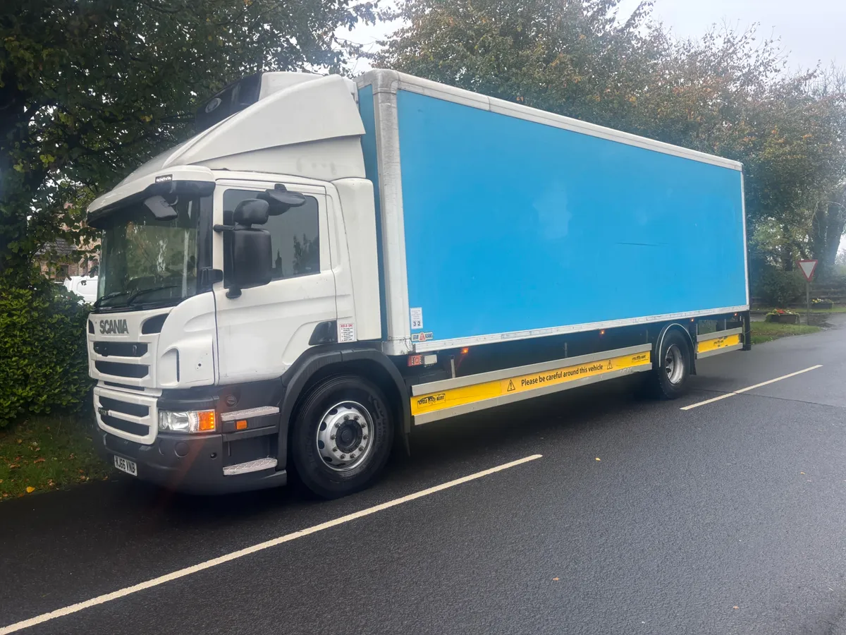 Scania p250 fridge - Image 2