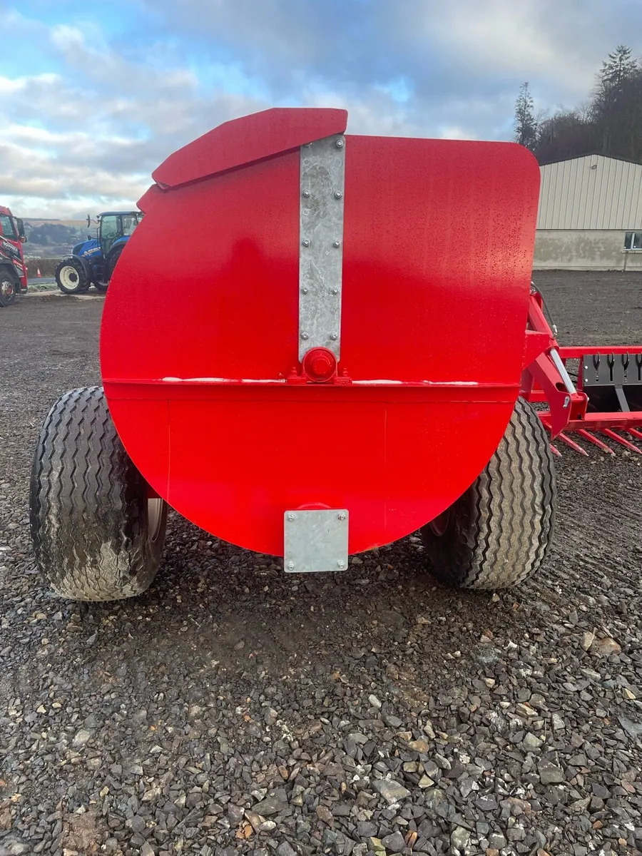 Belmac 4.5 cubic side spreader - Image 3
