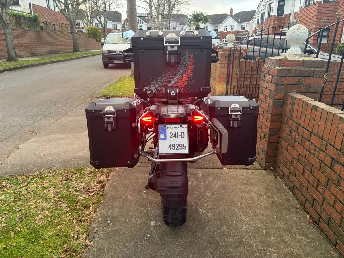 241 BMW R1250 GS Adventure TE Low Seat and Chassis - Image 4