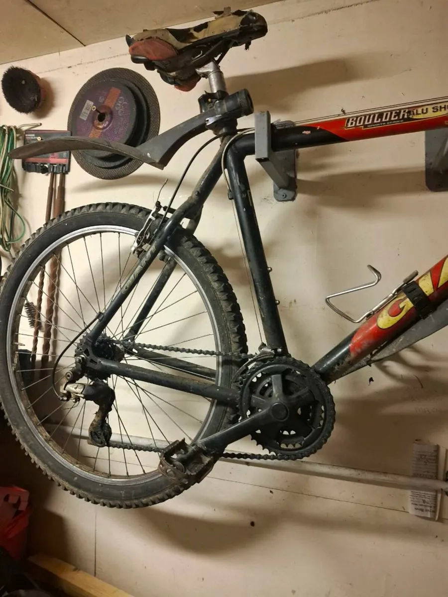 Mountain Bike - Image 4