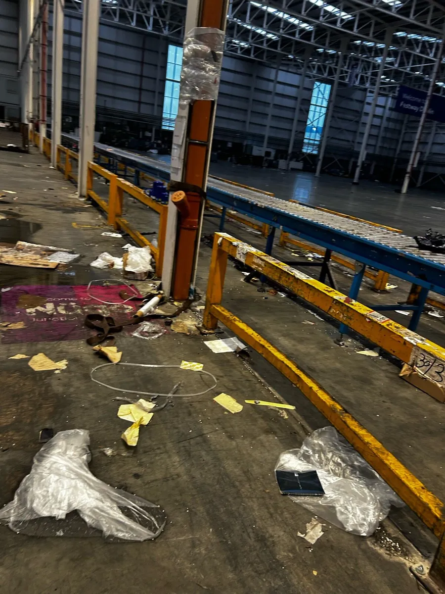 Conveyor belt - Image 2