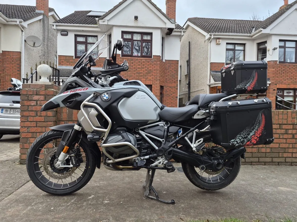 241 BMW R1250 GS Adventure TE Low Seat and Chassis - Image 1