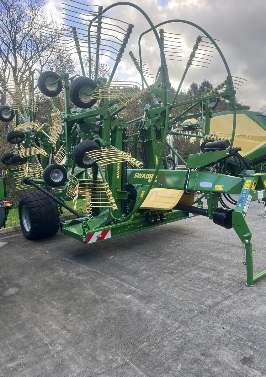 New Krone TC 1250 Plus - 4 Rotor Rake - Image 2