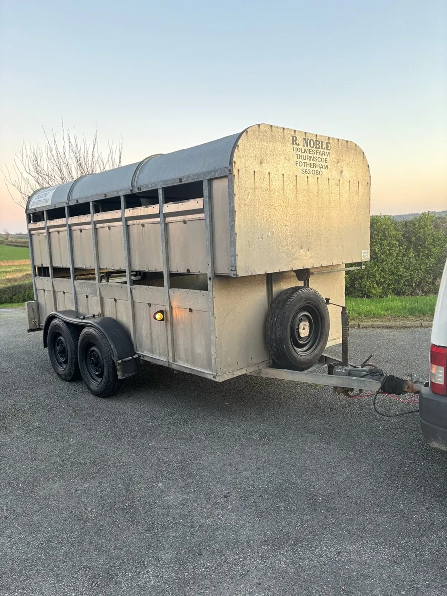 Graham Edawrds 12x6 cattle box - Image 1