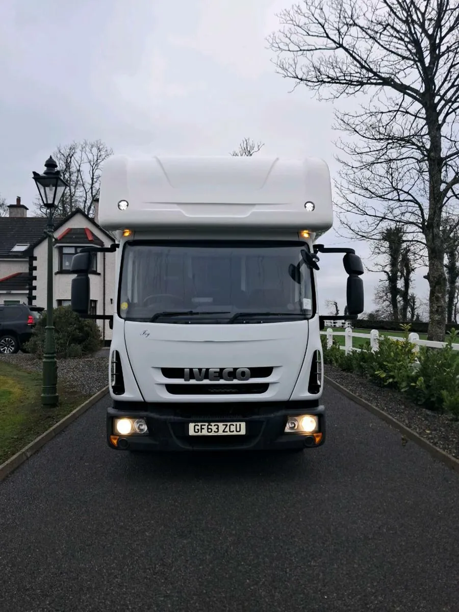 Iveco motorhome iriah plates - Image 2