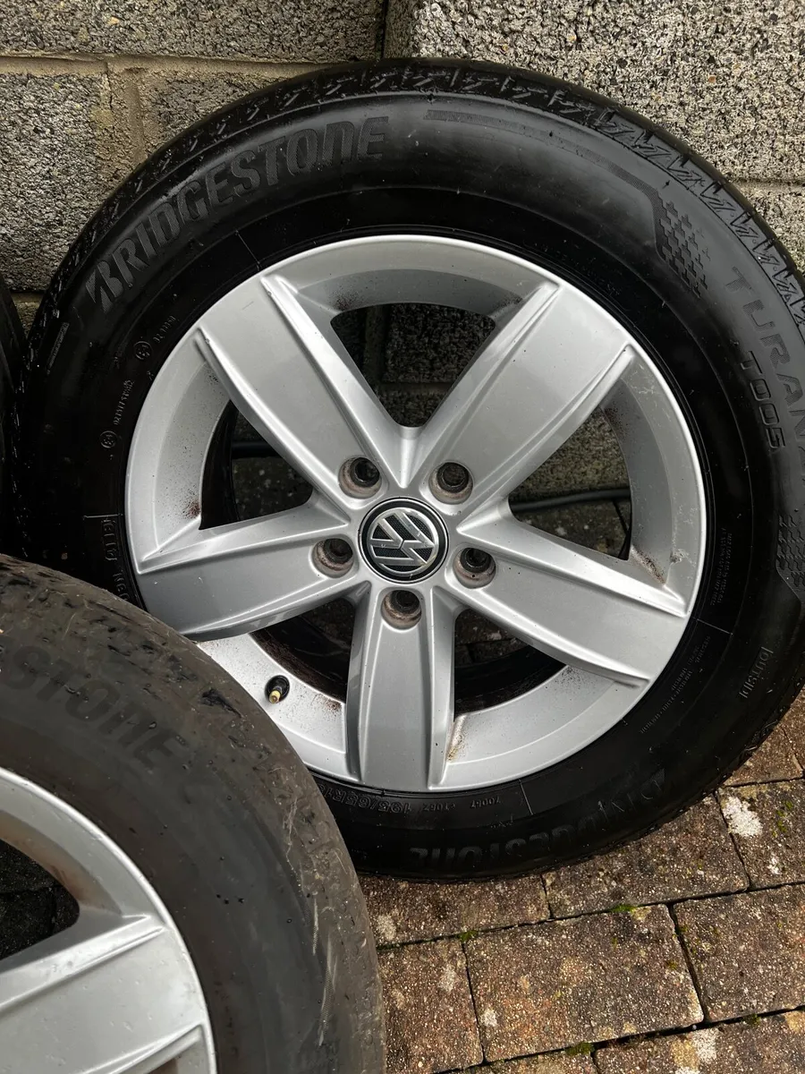 Golf R15 Volkswagen original genuine factory alloy - Image 2