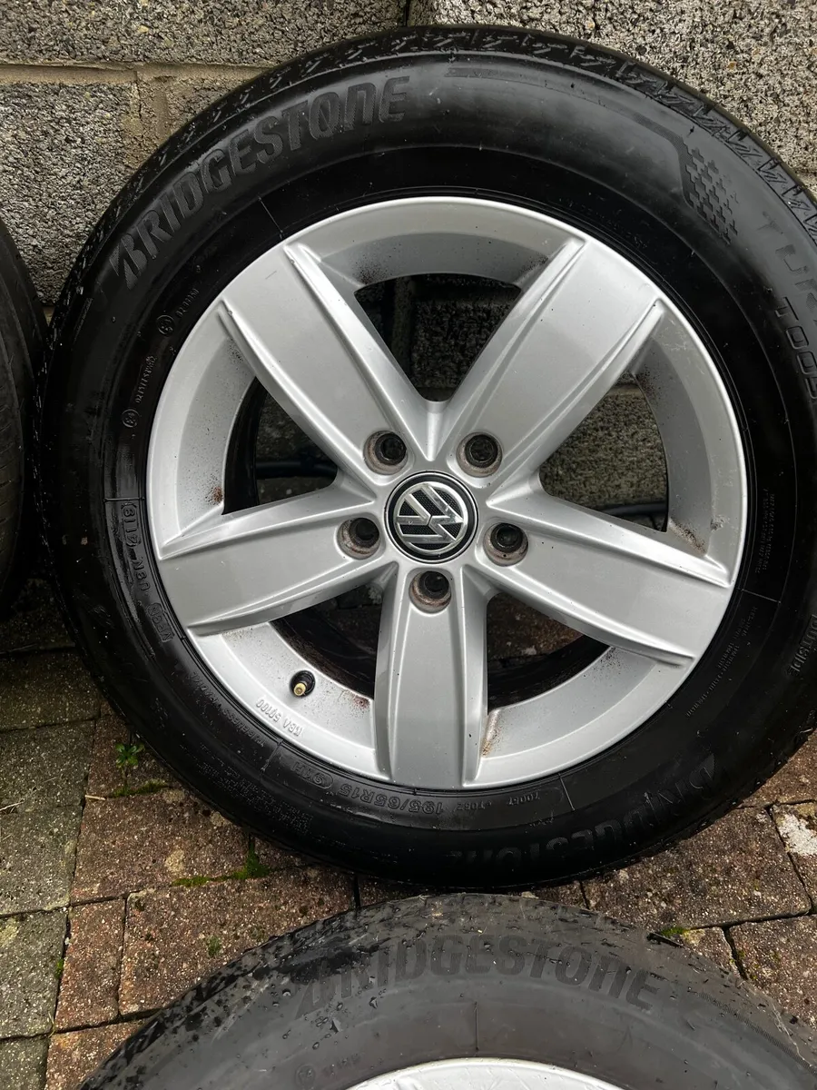 Golf R15 Volkswagen original genuine factory alloy - Image 1