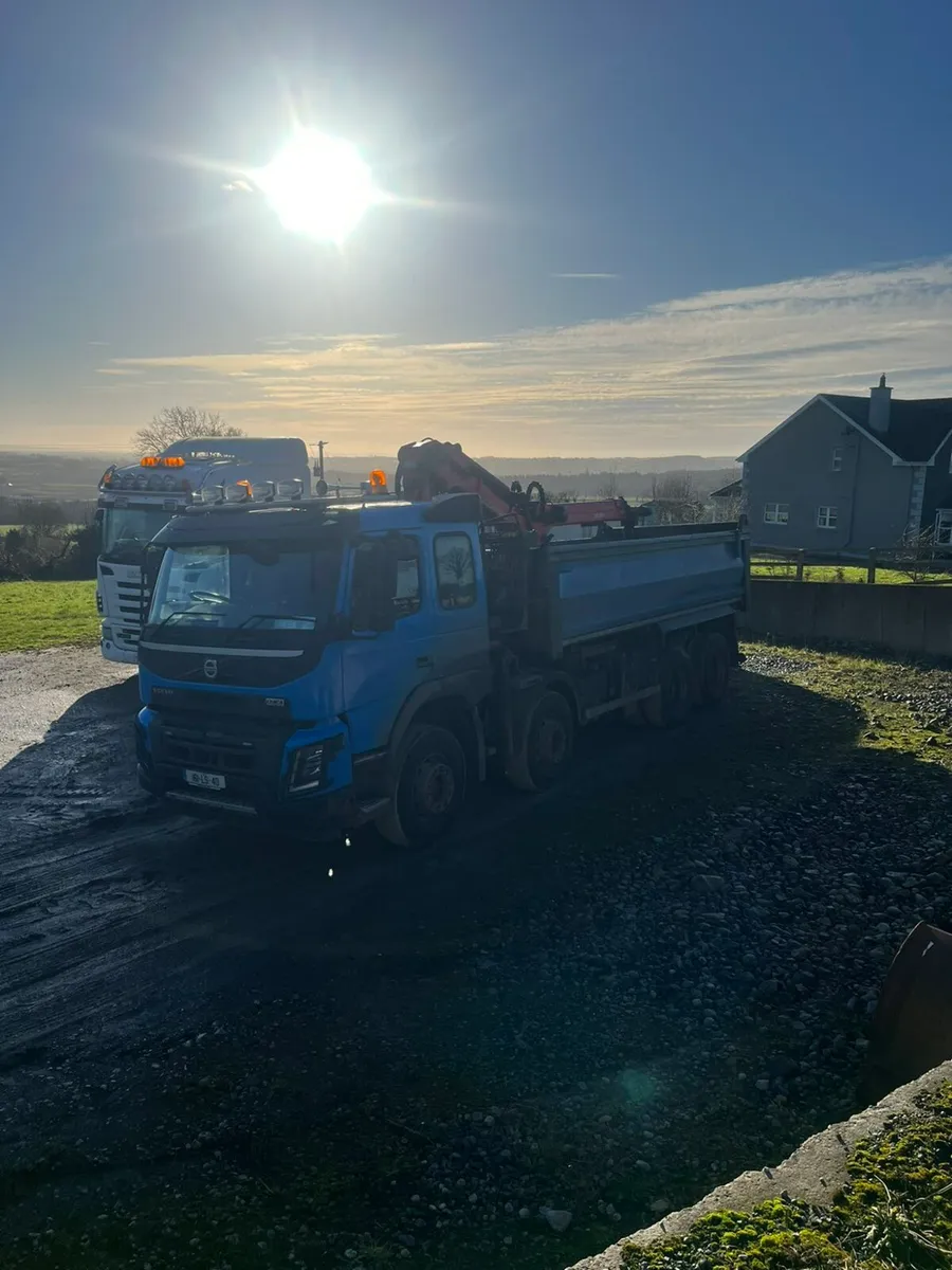 Volvo fmx 410 grab truck - Image 3