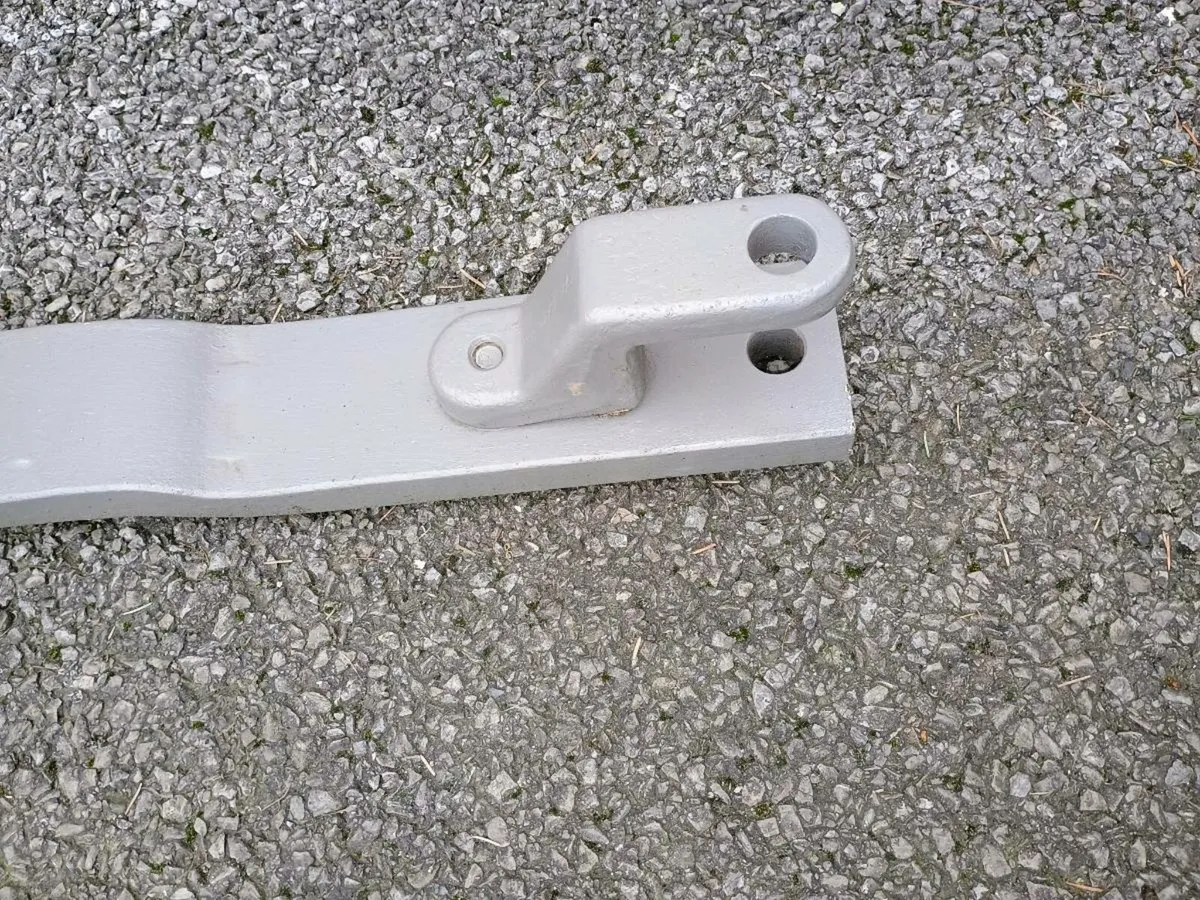 Tractor drawbars for sale - Image 2