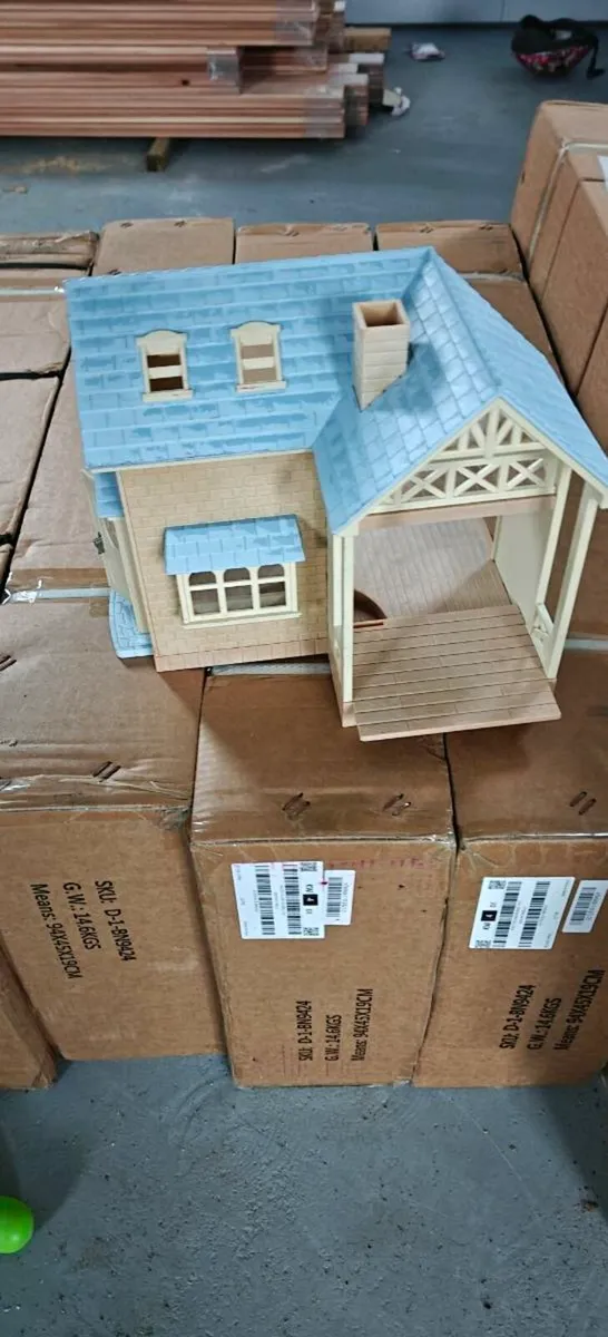 Sylvanian family houses - Image 4