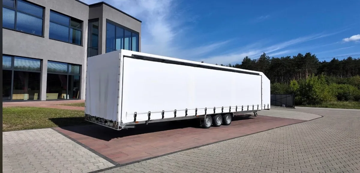 Trio covered Recovery transport trailer - Image 2