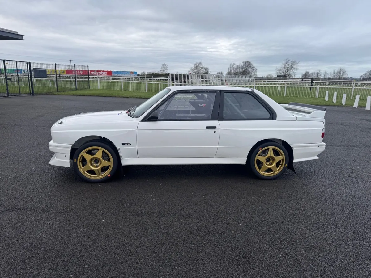 BMW M3 E30 Rally car - Image 3