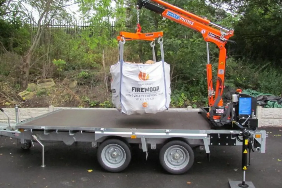 Lifting Equipment for ton bags, logs, building. - Image 1