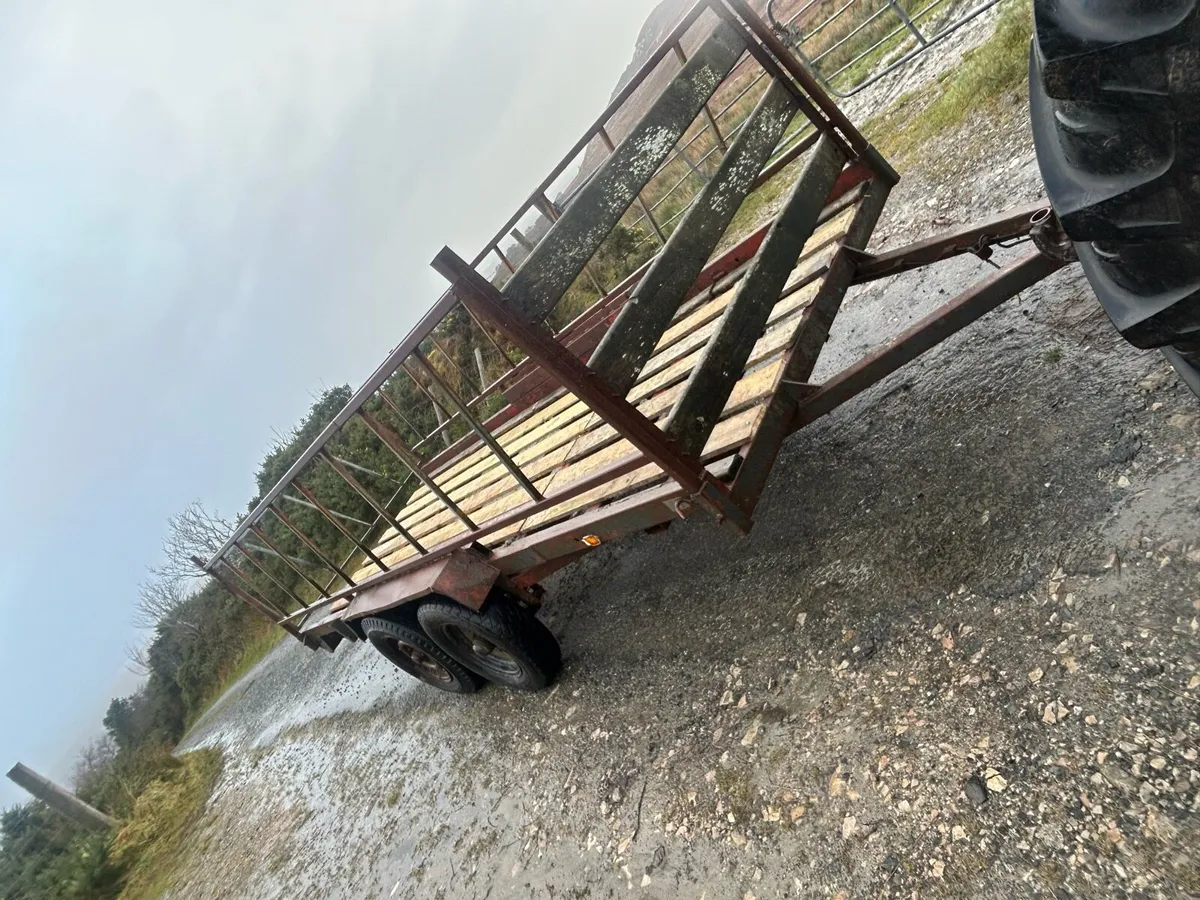 Feeding trailer - Image 2