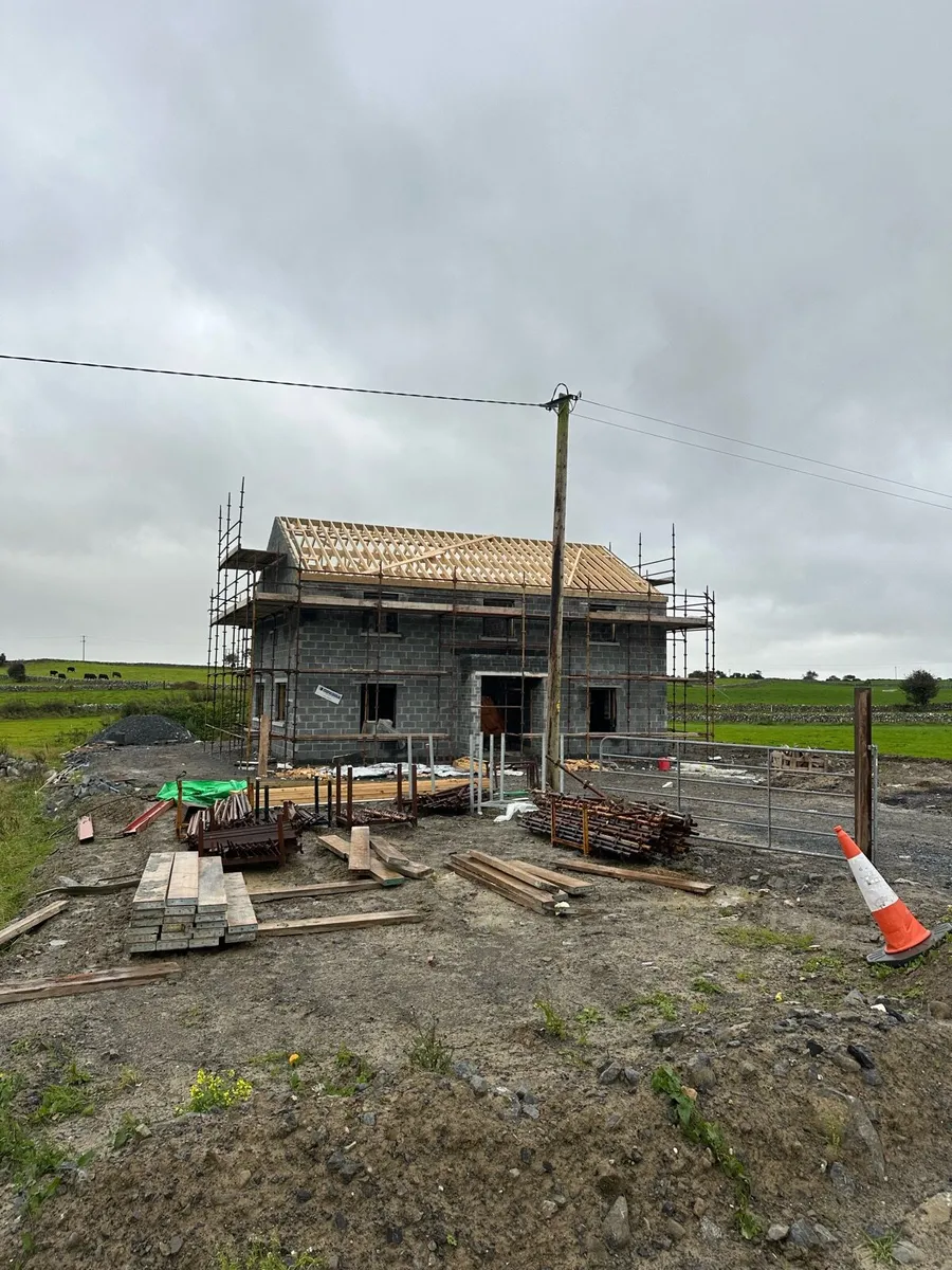 Scaffolding Large Amount - Image 1