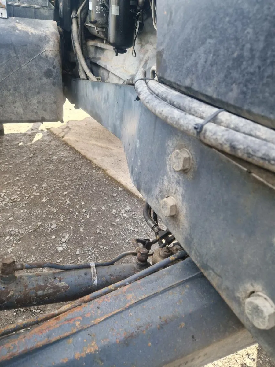 front linkage - Image 4