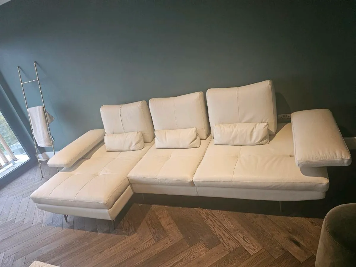 Chaise Sofa - Image 2