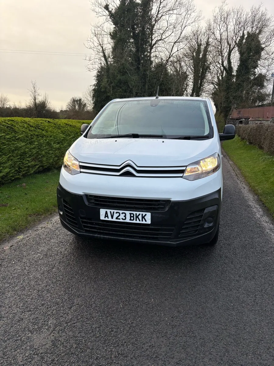 2023 Citroen dispatch - Image 2