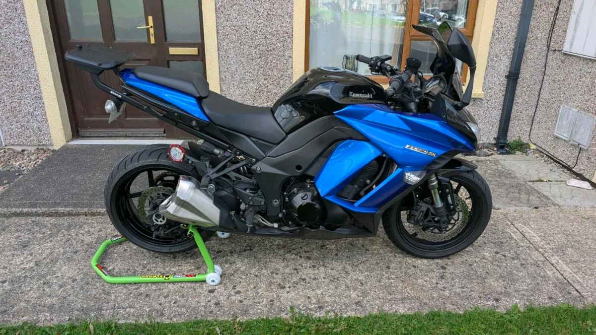 Kawasaki Z1000SX - Image 1