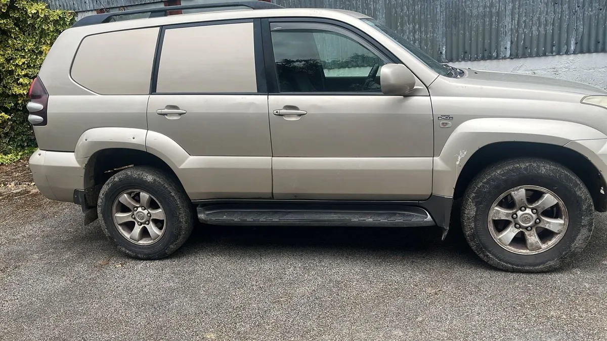 Toyota Landcruiser - Image 2