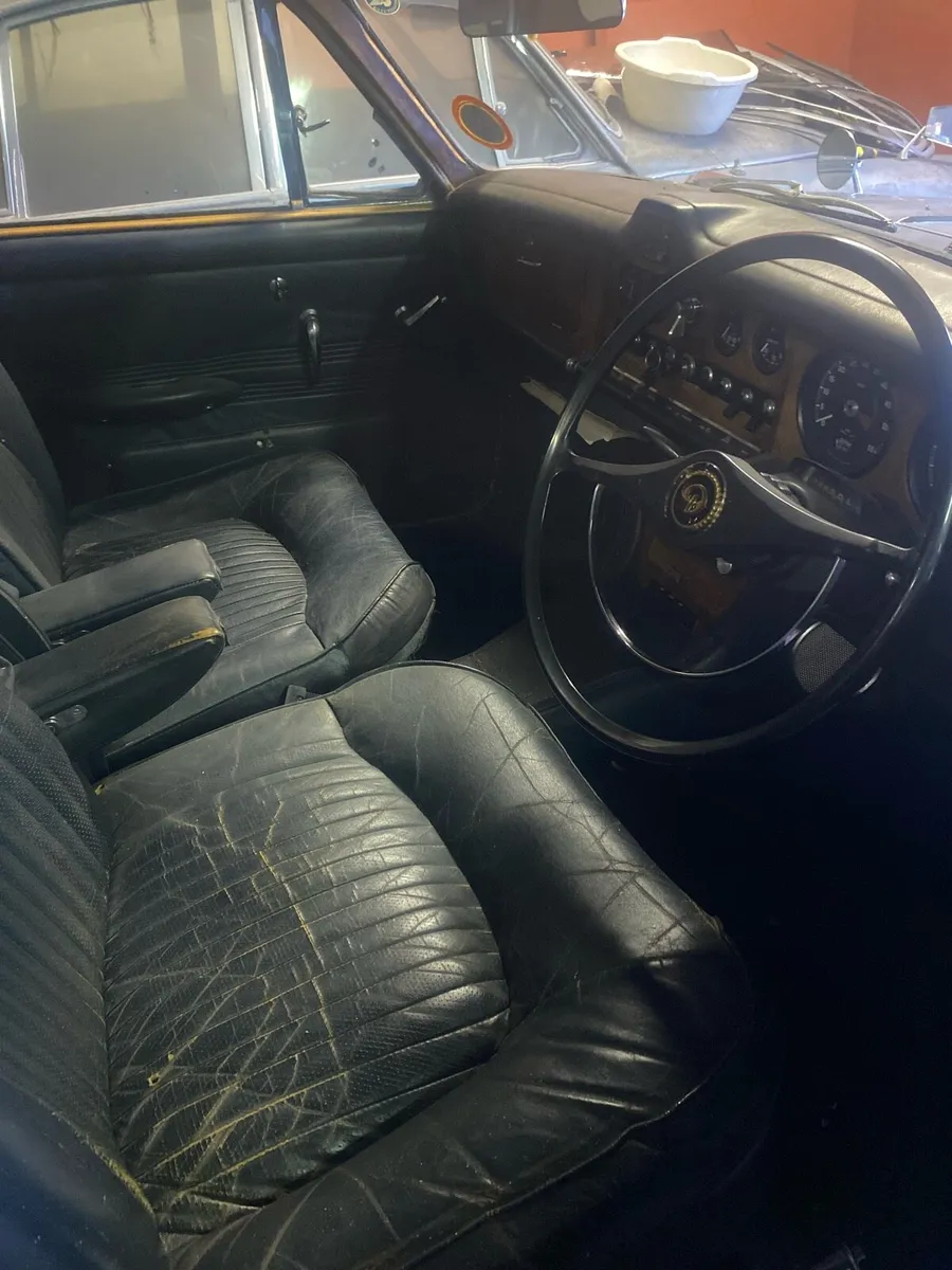 Daimler/Jaguar Sovereign 420 - Image 2