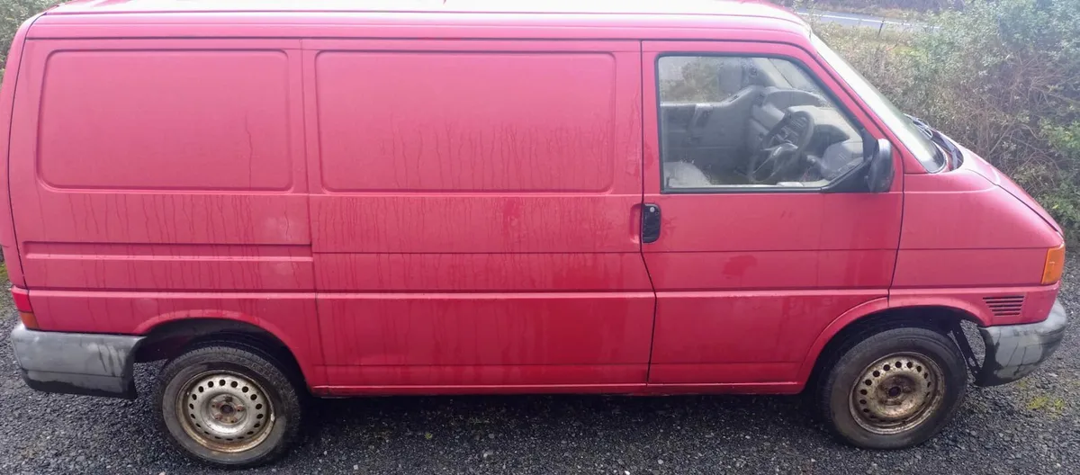VW Transporter T4 1.9 td - Image 2