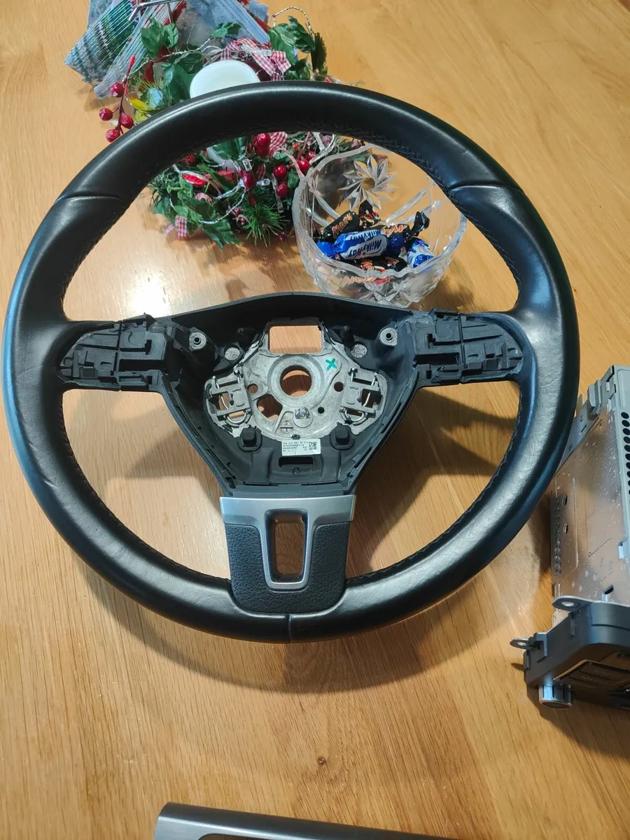 VW Passat B7 /CC leather steering wheel - Image 1