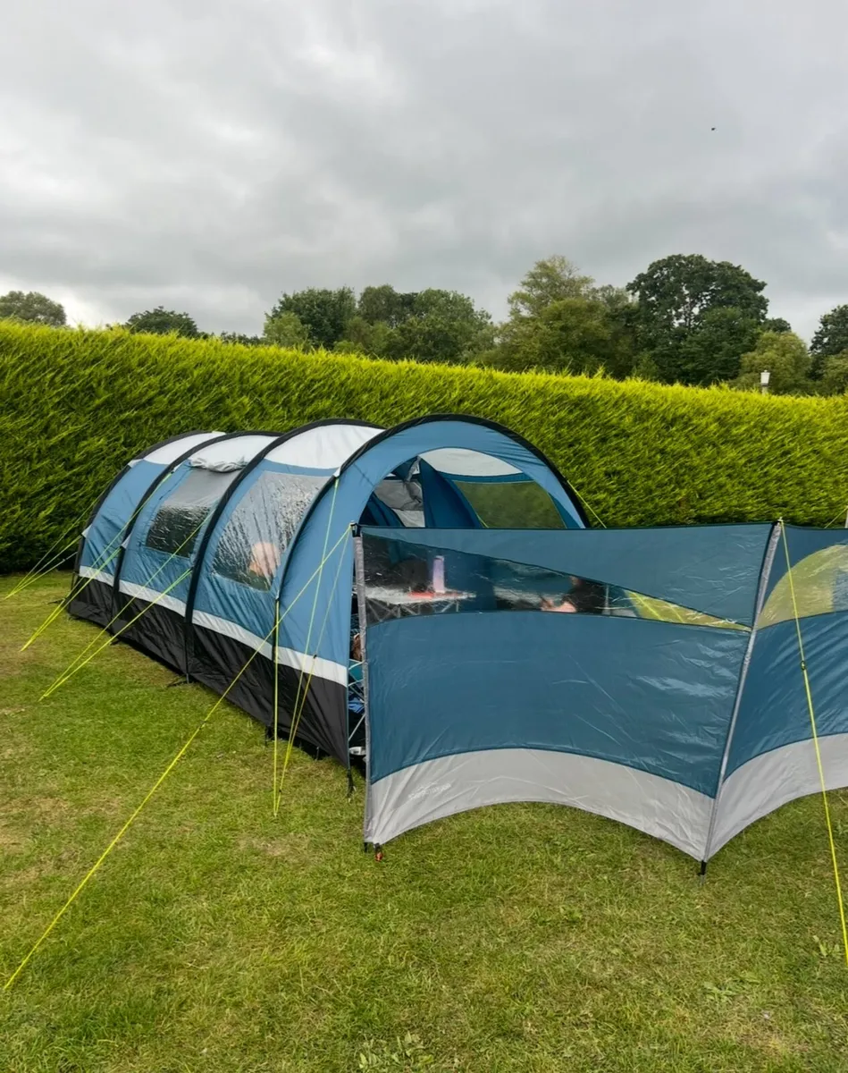 Tent and gear - Image 2