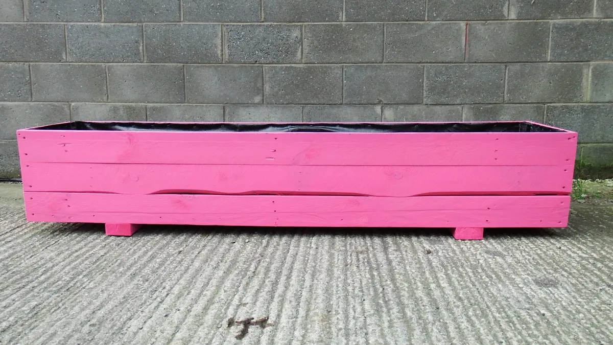 Custom wooden planters - Image 1