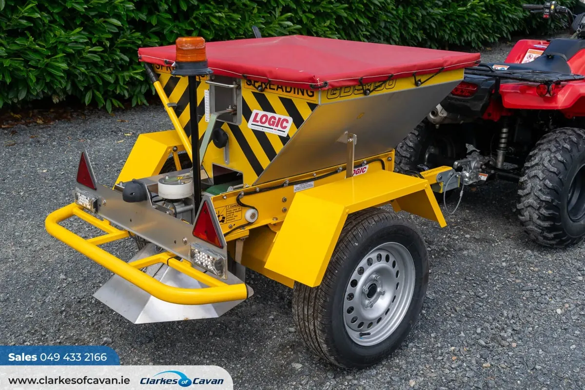New Logic GDS150R Salt Spreader - Image 2
