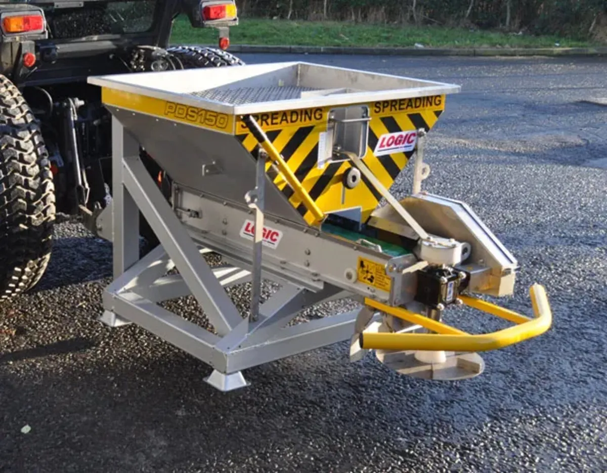 New Logic PSD150T 3-point Linkage Salt Spreader - Image 3
